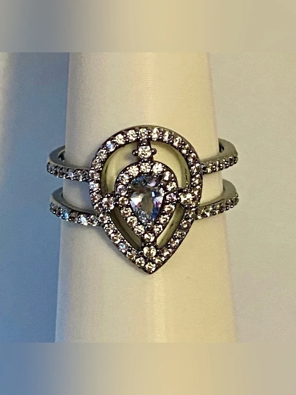 Bomb Party Aquamarine Spinel Ring